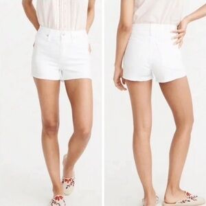 Abercrombie & Fitch Simone High Rise Shorts in White Size 4 27